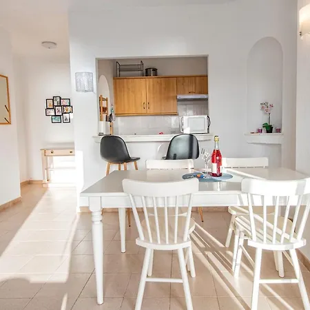Paradise Apartment